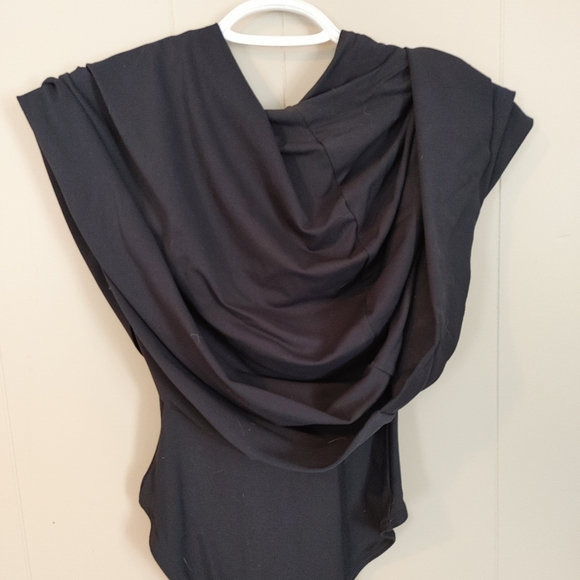 NWOT Blackmilk Hooded Matte Bodysuit - Picture 2 of 3